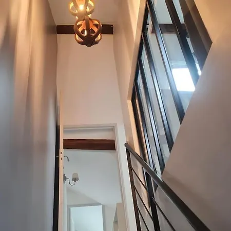 アパート Spacieux Duplex En Plein Centre-ville De