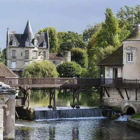 Spacieux Duplex En Plein Centre-ville De * フォンテーヌブロー